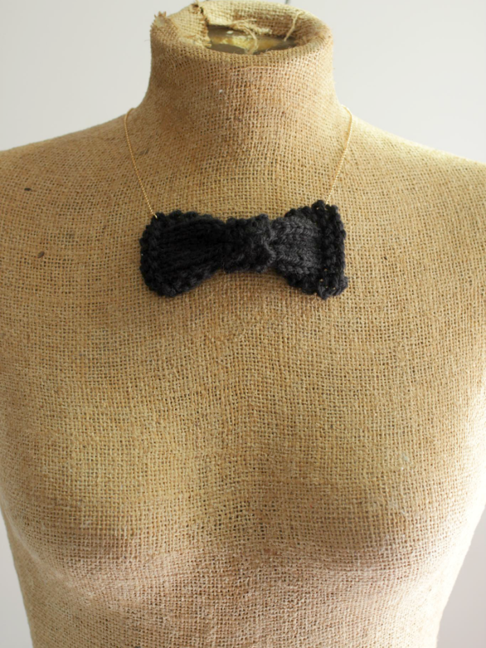 black bow necklace