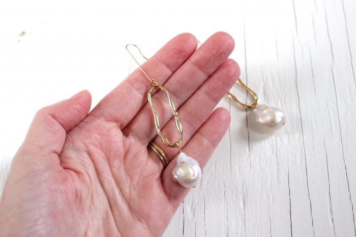 Keshi baroque pearl earrings